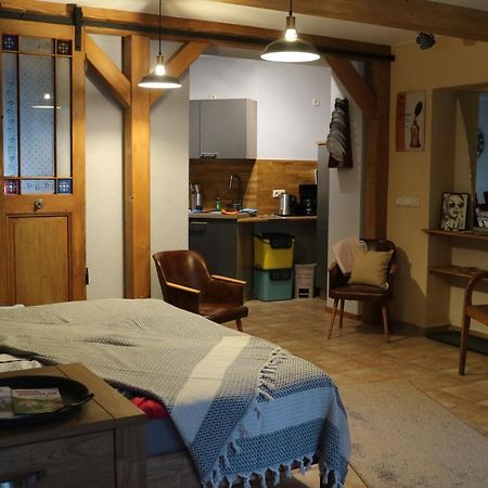 Appartement Urlaub Im Friseursalon à Sebnitz Extérieur photo