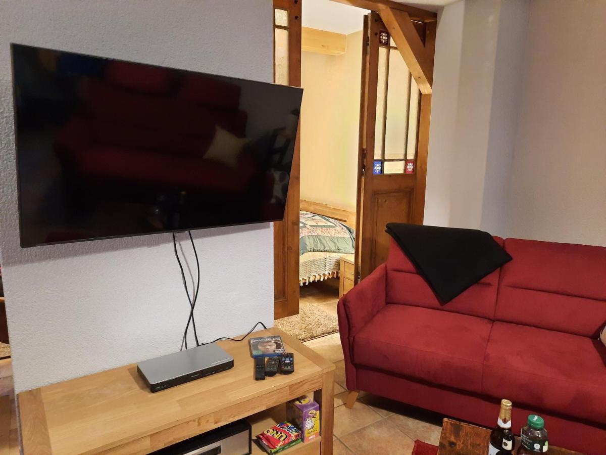Appartement Urlaub Im Friseursalon à Sebnitz Extérieur photo