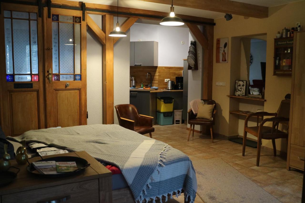 Appartement Urlaub Im Friseursalon à Sebnitz Extérieur photo